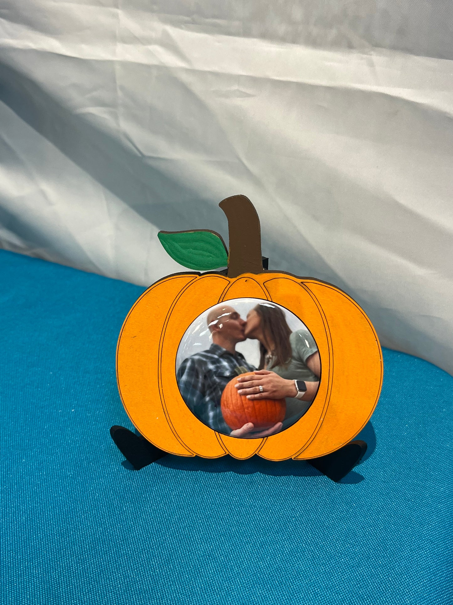 Pumpkin Frame with Photo Magnet