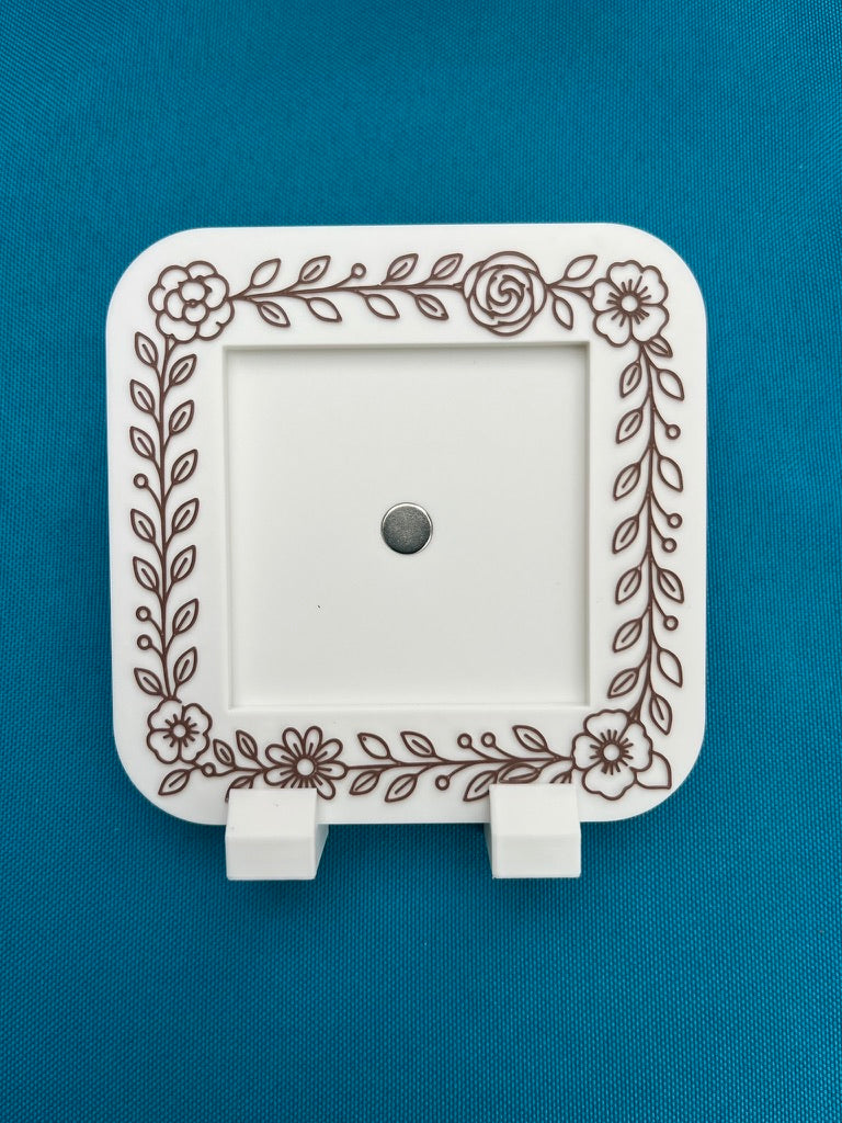 3D Printed Frame with Photo Magnets