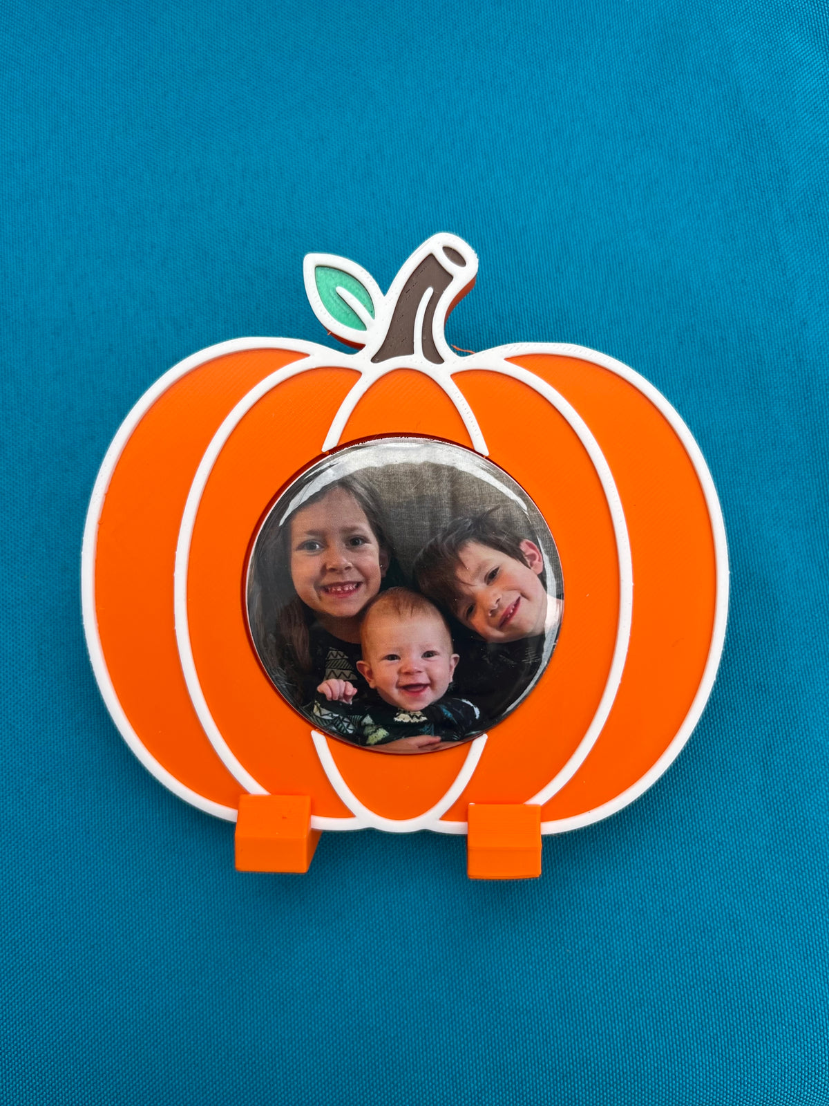 3D Printed Pumpkin Frame with Photo Magnet