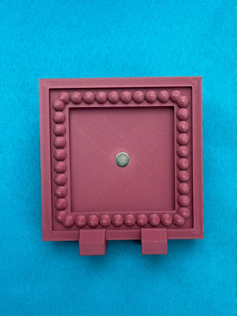 3D Printed Frame with Photo Magnets
