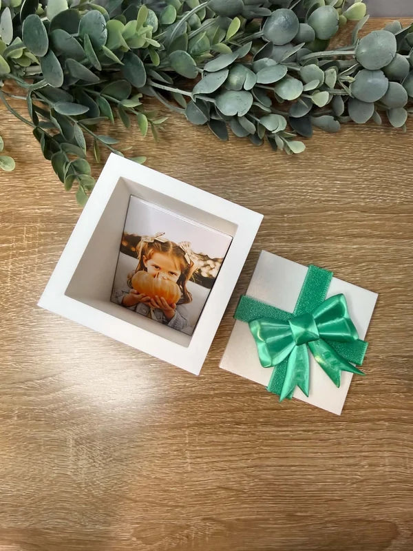 3D Printed Gift Box with 4 Photo Magnets